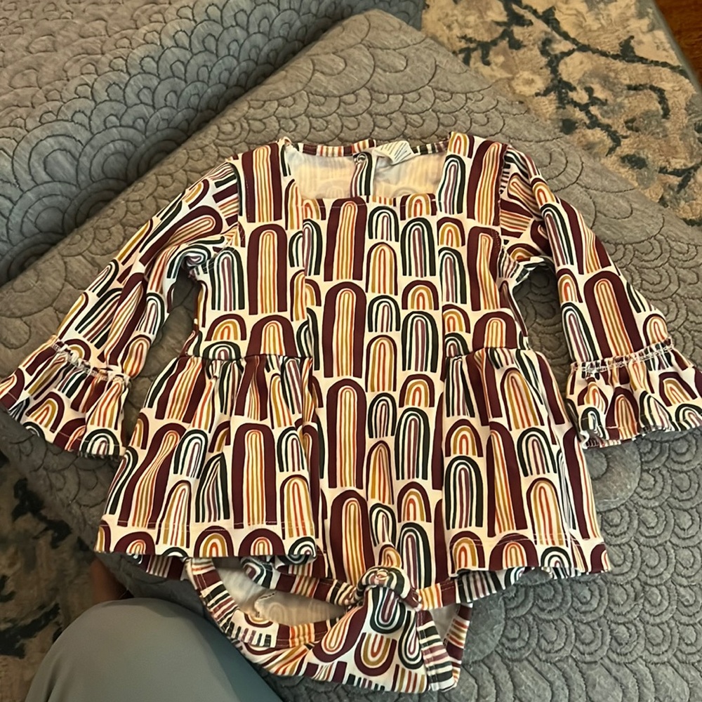 Kate quinn rainbow ballet  long sleeve 12-18m